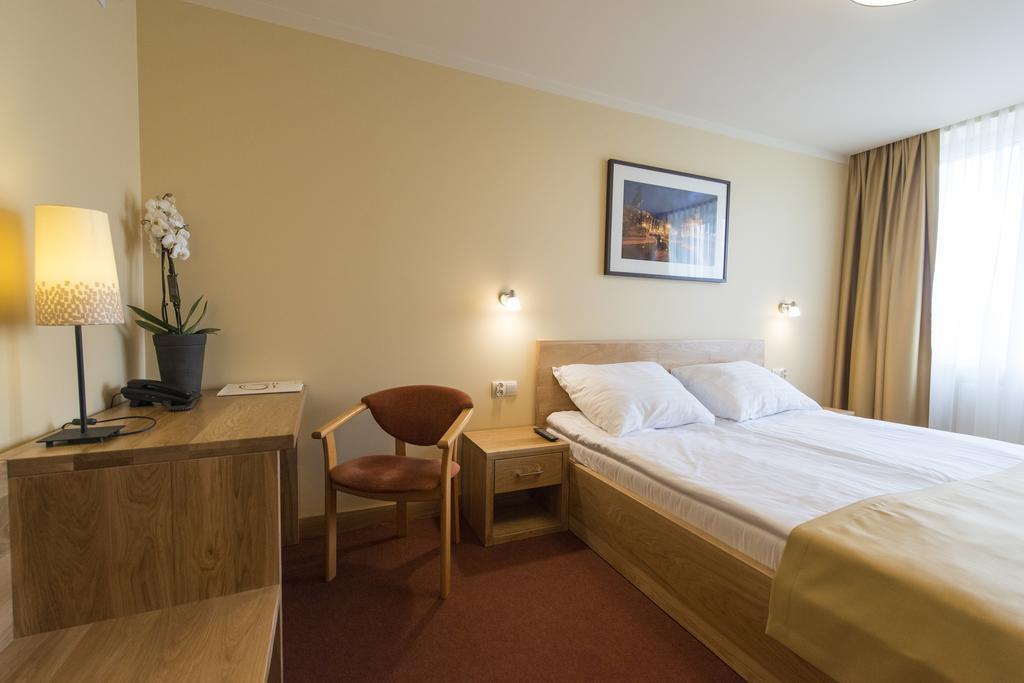 Hotel Gorzow Gorzow Wielkopolski Luaran gambar